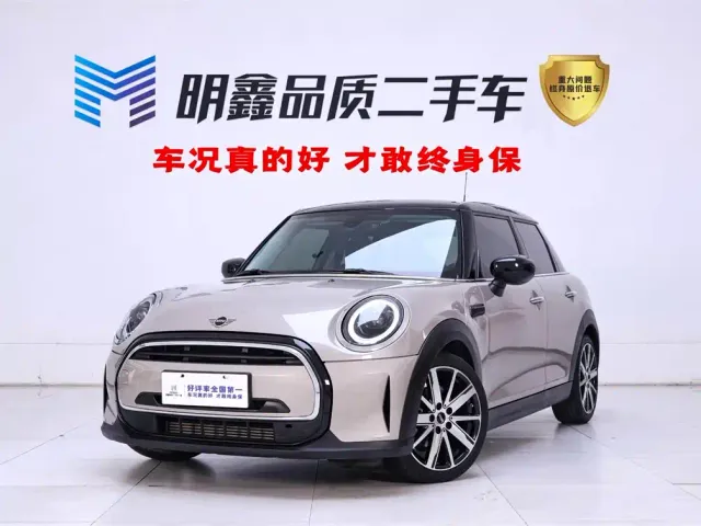 Фотография автомобиля — MINI Hatch