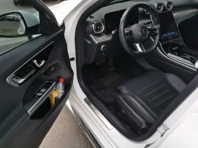 Mercedes-Benz C-Class — Фото автомобиля 15