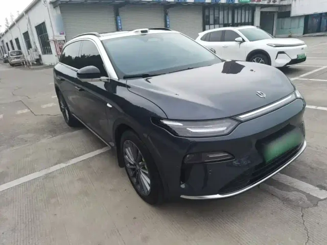 Leapmotor C11 — Фото автомобиля 3