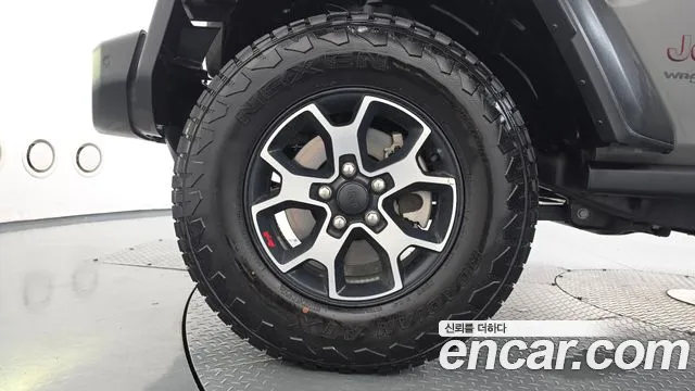 Jeep Wrangler JL — Фото автомобиля 5