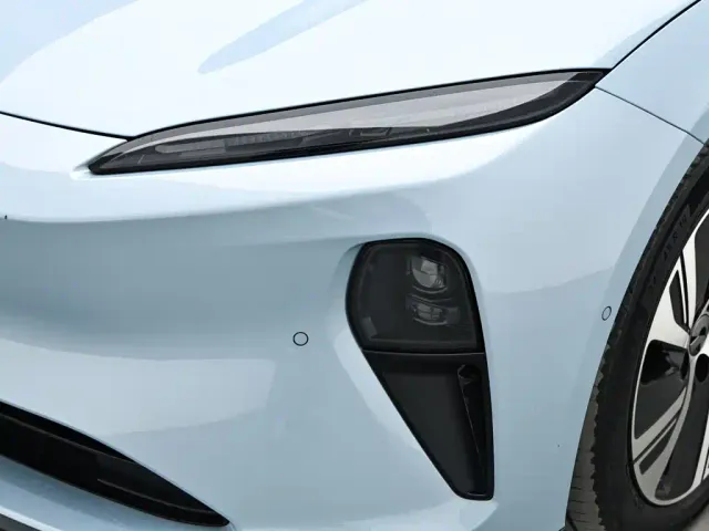 Nio ET5 — Фото автомобиля 18
