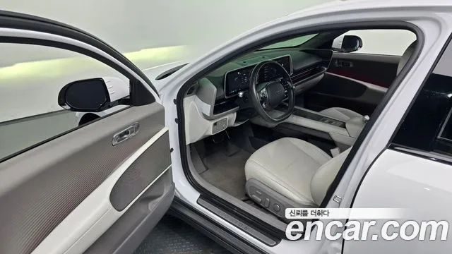 Hyundai Ioniq 6 — Фото автомобиля 17