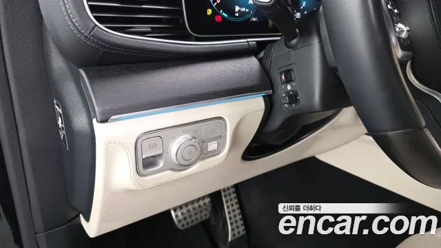 Mercedes-Benz GLS-Class X167 — Фото автомобиля 30