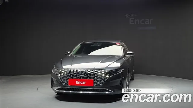 Hyundai Grandeur New — Фото автомобиля 3