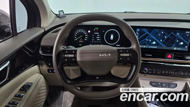 Kia Carnival Generation 4 — Фото автомобиля 18