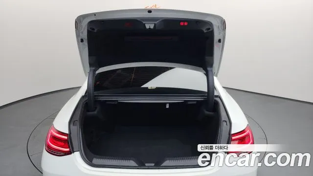Mercedes-Benz CLS-Class — Фото автомобиля 20