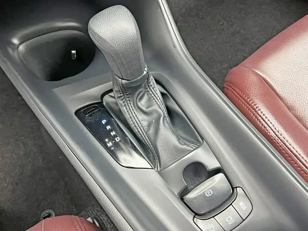 Toyota Toyota IZOA 2021 2.0L Yixiang Edition — Фото автомобиля 16