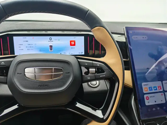 Geely Boyue L — Фото автомобиля 13