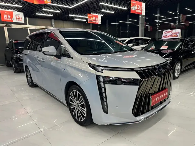 GAC Trumpchi E8 — Фото автомобиля 3