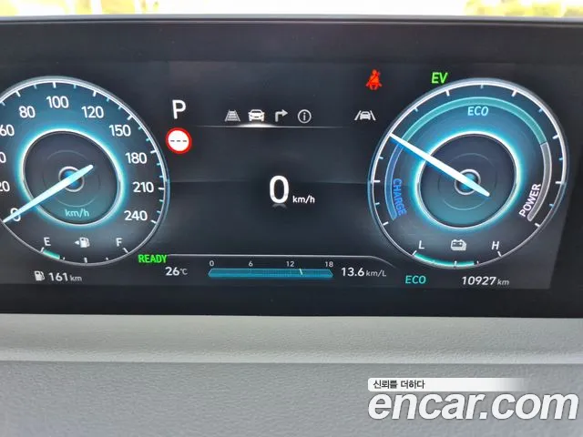 Hyundai Staria Staria — Фото автомобиля 4