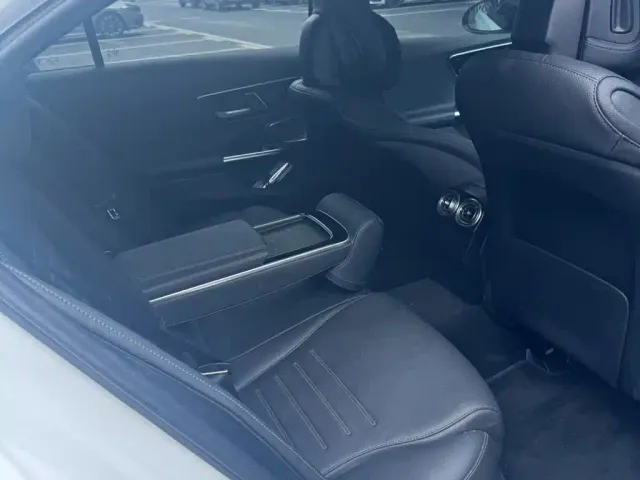 Mercedes-Benz C-Class — Фото автомобиля 5