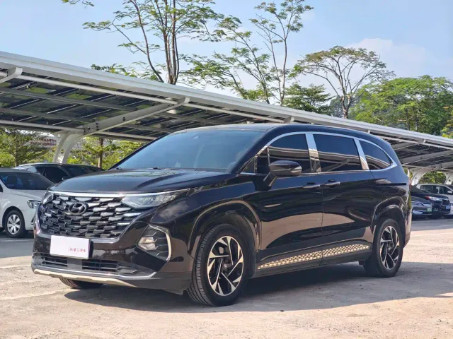 Фотография автомобиля — Hyundai Custo