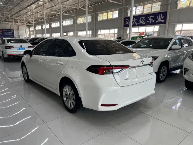 Toyota Corolla — Фото автомобиля 7