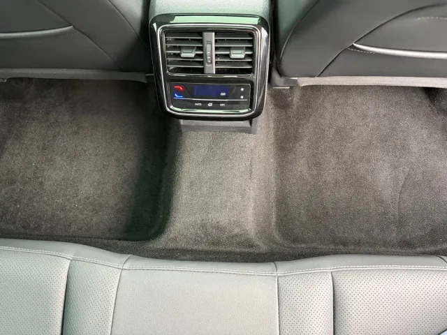 Volkswagen Passat — Фото автомобиля 12