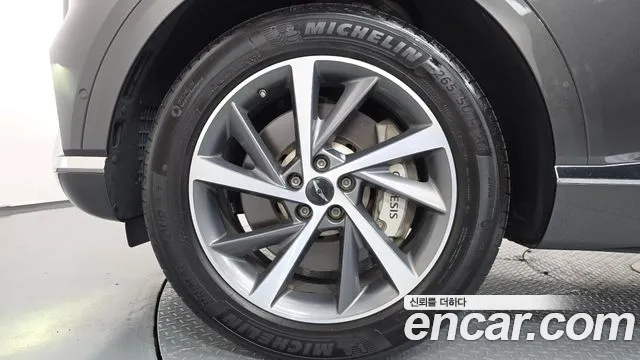 Genesis GV80 — Фото автомобиля 5