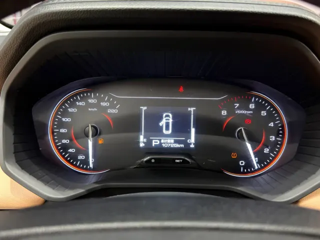 Wuling Jiachen — Фото автомобиля 16