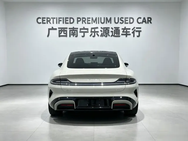 Xiaomi SU7 — Фото автомобиля 7