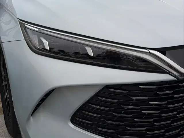 BYD Qin L — Фото автомобиля 5