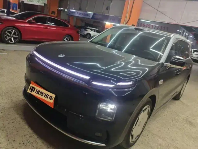 Фотография автомобиля — Leapmotor D Series