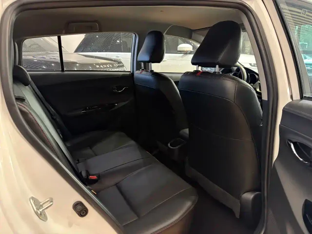 Toyota YARiS L Zhi Xuan — Фото автомобиля 8