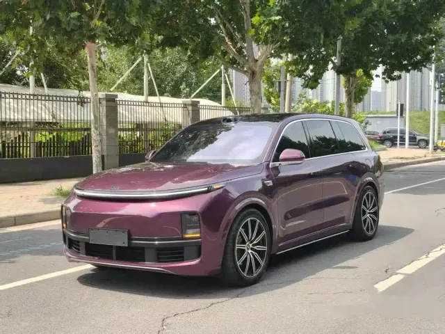 Фотография автомобиля — Li Auto L9