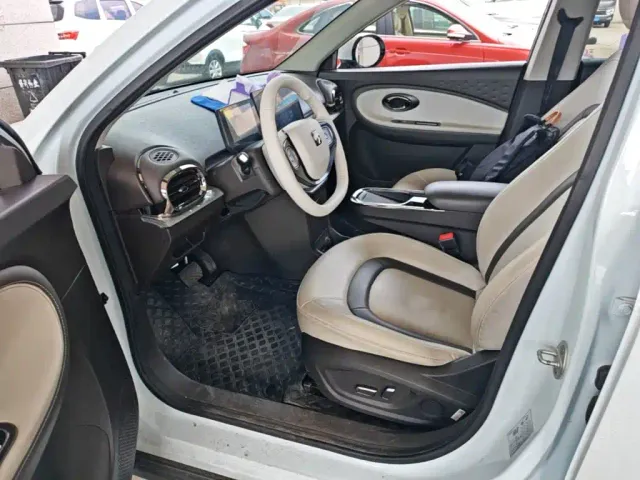 JAC Yiwei 3 — Фото автомобиля 14