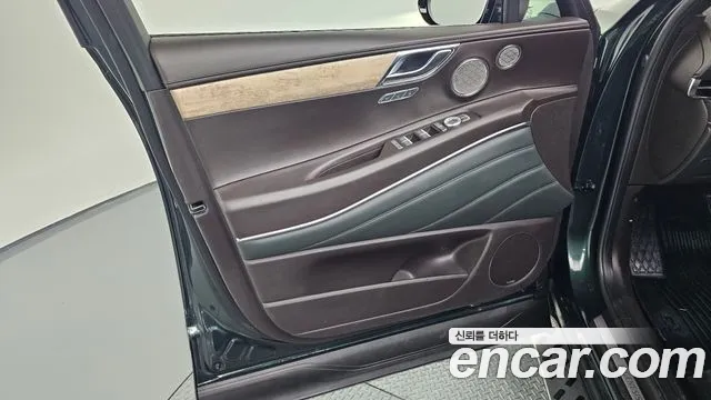 Genesis GV80 2.5T Бензин AWD — Фото автомобиля 17