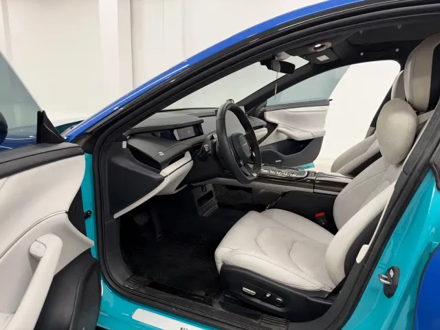 Xiaomi SU7 — Фото автомобиля 7