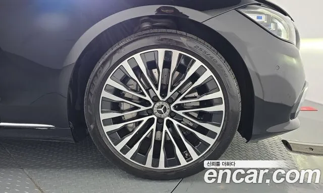 Mercedes-Benz S-Class W223 — Фото автомобиля 6