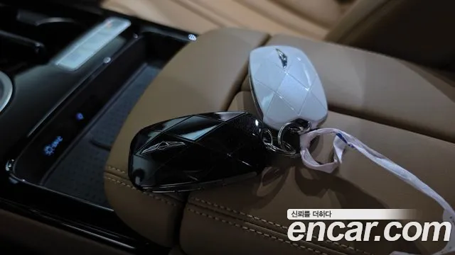 Genesis G80 RG3 — Фото автомобиля 16