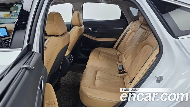 Hyundai Sonata Sonata Edge(DN8) 1.6 Turbo — Фото автомобиля 12
