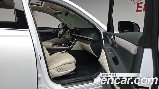 Genesis GV80 — Фото автомобиля 26