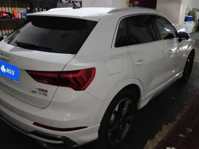 Audi Audi Q3 2023 35 TFSI Fashion Dynamic (1.4T) — Фото автомобиля 3