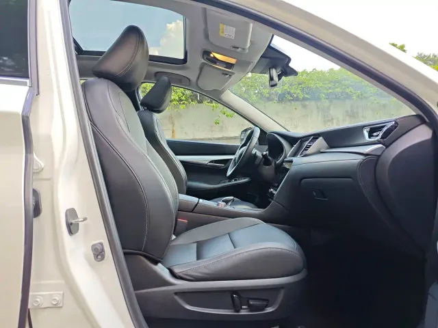 Infiniti QX50 — Фото автомобиля 7