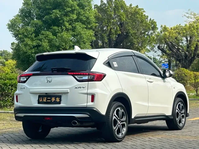 Honda XR-V — Фото автомобиля 4