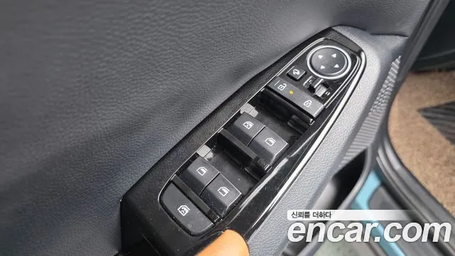 Kia Seltos — Фото автомобиля 12