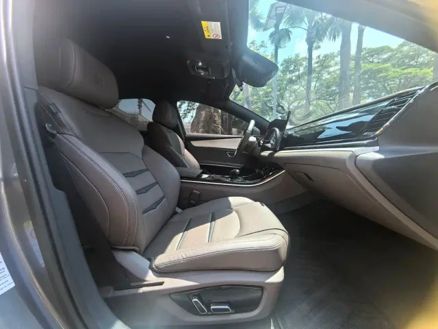 BYD Han — Фото автомобиля 15