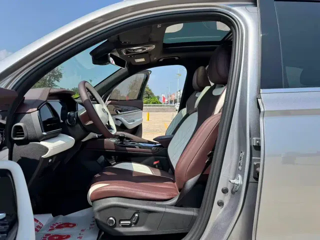 Geely Xingyue L — Фото автомобиля 12