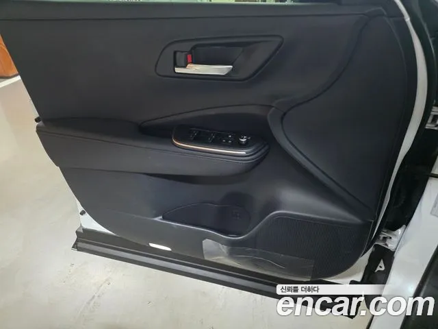 Toyota Crown — Фото автомобиля 13