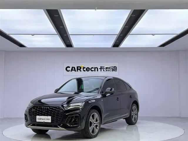 Фотография автомобиля — Audi Q5L Sportback
