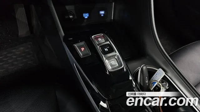 Hyundai Sonata Sonata (DN8) 2.0 LPG(Для проката) — Фото автомобиля 9