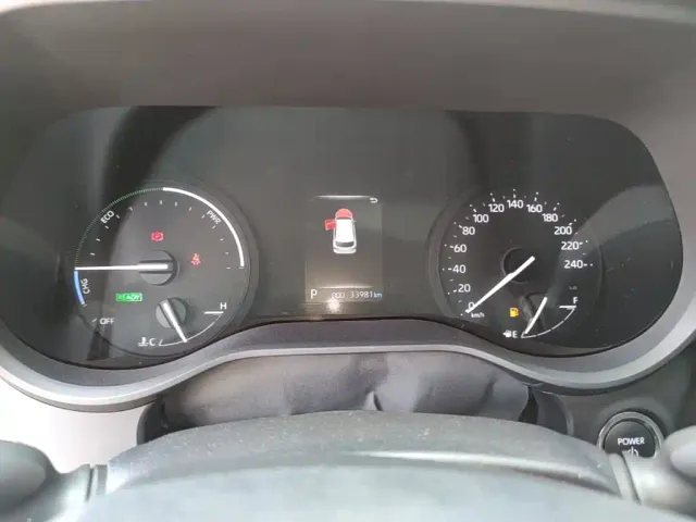 Toyota Granvia — Фото автомобиля 11