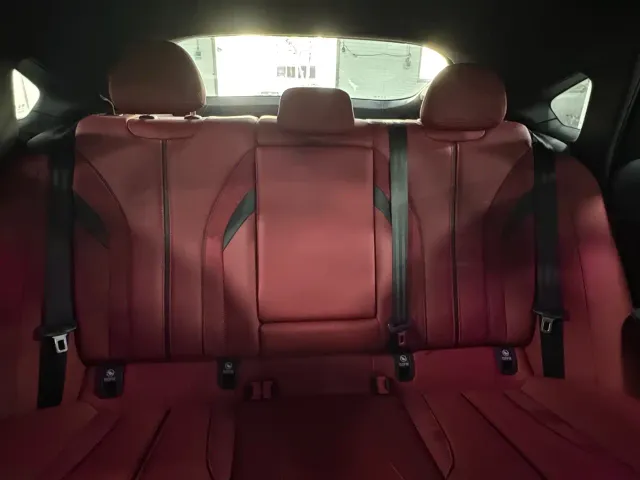 Hongqi H6 — Фото автомобиля 13