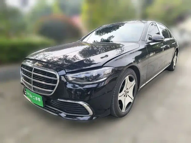 Фотография автомобиля — Mercedes-Benz S-Class