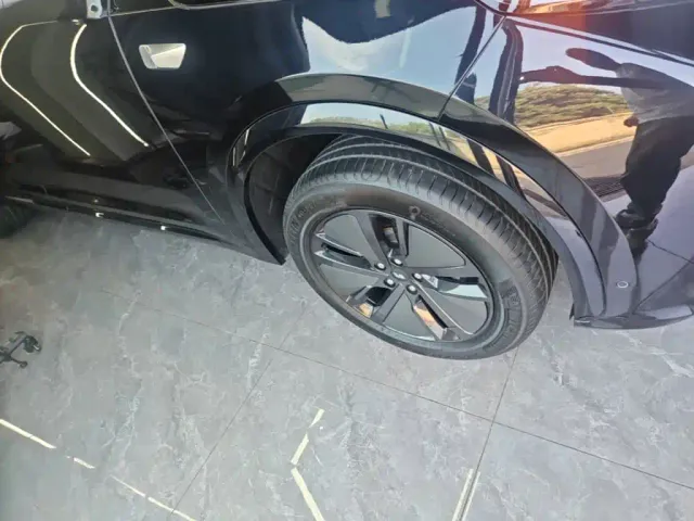 Li Auto Li Auto L7 2024 Pro — Фото автомобиля 22