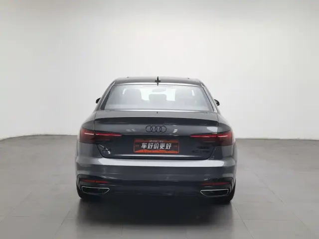 Audi A4L — Фото автомобиля 4