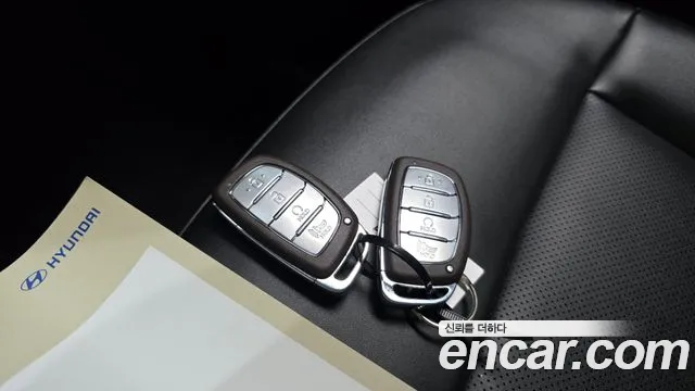 Hyundai Casper Casper Turbo Essential Light — Фото автомобиля 23