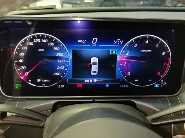Mercedes-Benz C-Class — Фото автомобиля 14