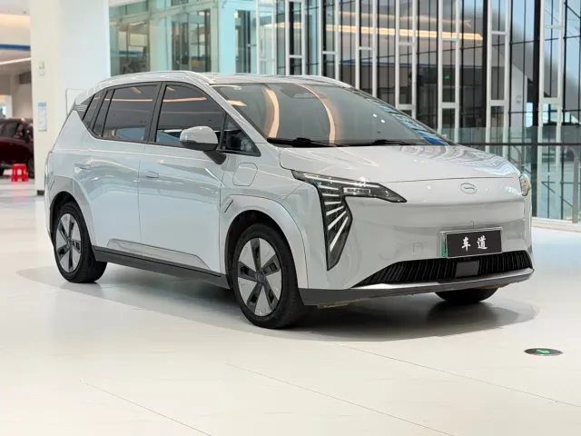 GAC Aion Y — Фото автомобиля 3