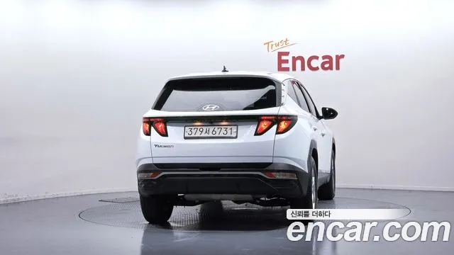 Hyundai Tucson Tucson (NX4) Бензин 1.6 турбо 2WD — Фото автомобиля 4